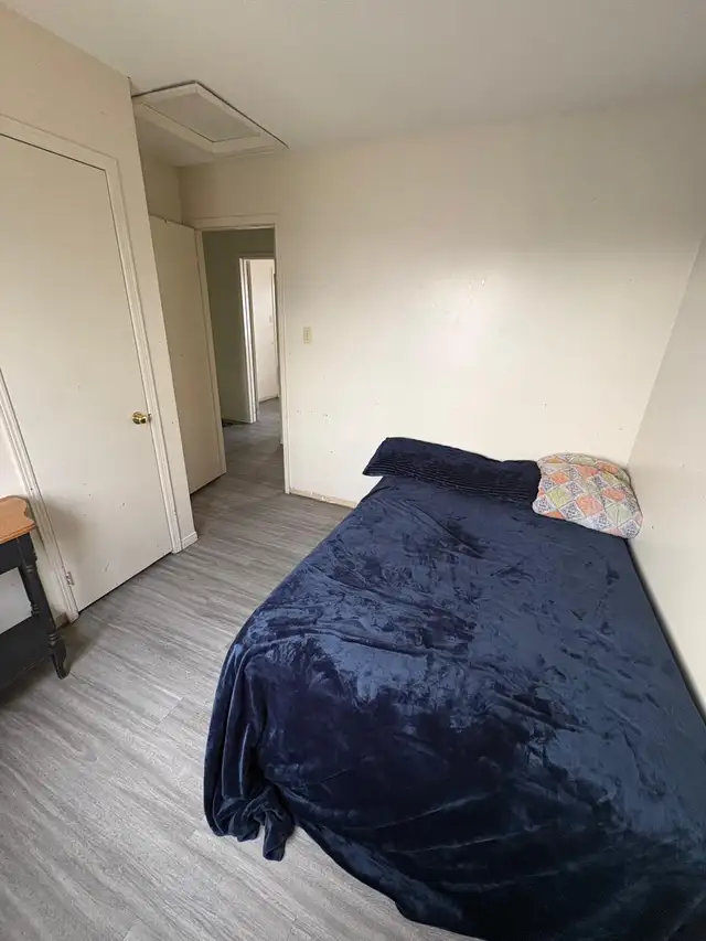 ROOM FOR RENT – $850 ALL INCLUSIVE + FREE PARKING AVAILABLE NOW in Room Rentals & Roommates in Oshawa / Durham Region - Image 12