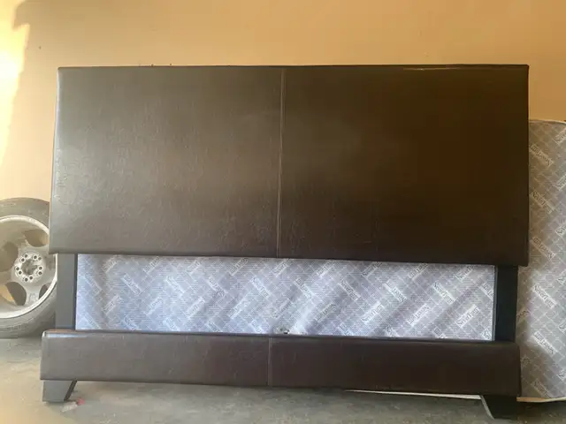 Queen sized bed frame in Beds & Mattresses in Kamloops - Image 2