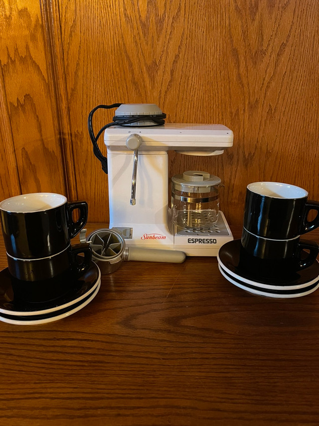 Sunbeam Espresso Machine + Mug Set in Kitchen & Dining Wares in Edmonton