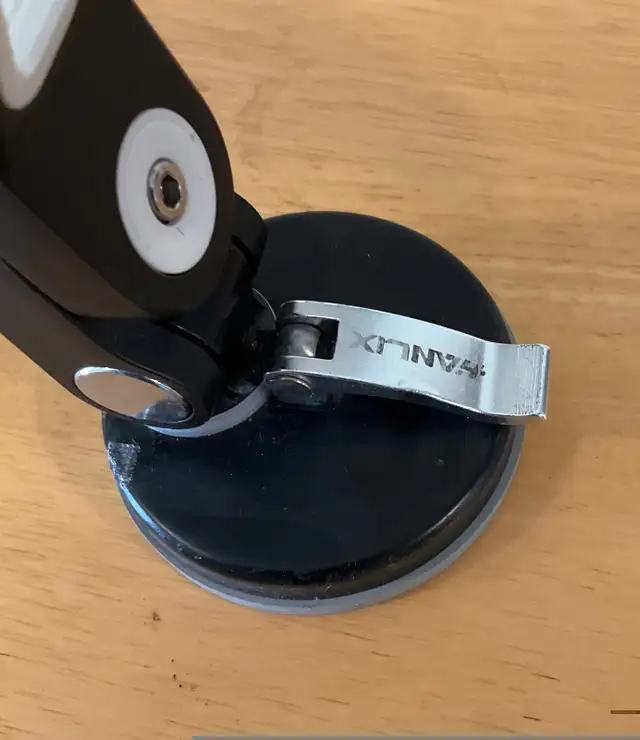 Variable Adjustment Tablet Holder, Suction Cup to Smooth Surface in Cell Phone Accessories in Kingston - Image 4