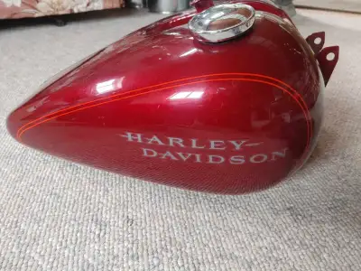 Tank and front fender from 2001 Harley Davidson. Original paint, both in good condition. Tank $300 F...