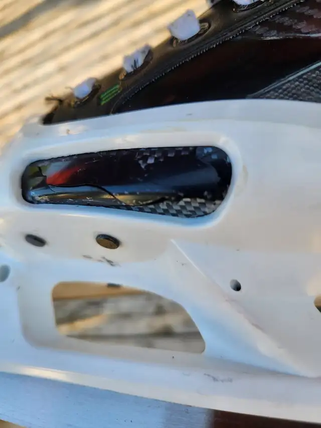 gardien de but patin 8.5 EE in Hockey in Drummondville - Image 3