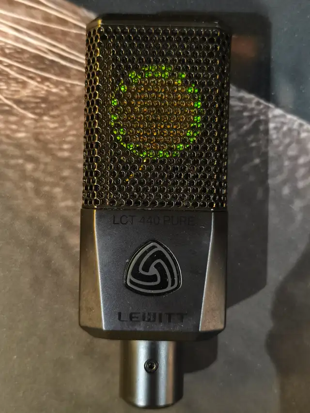 Lewitt LCT 440 Pure Condenser Microphone - $260 OBO in Pro Audio & Recording Equipment in City of Toronto - Image 5