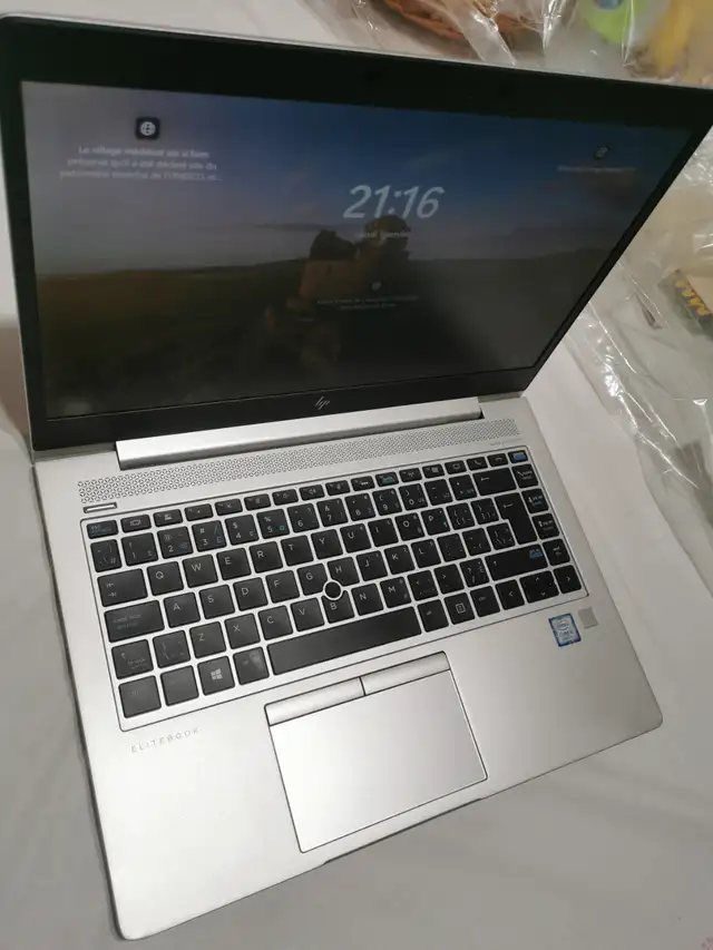 Laptop Hp 8 Geniraton -16 GB- 250 SSD in Laptops in City of Montréal - Image 4