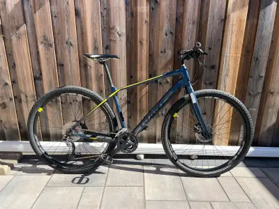 For Sale: Giant Toughroad SL2 bike, View more