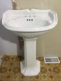 Bathroom Pedestal Sink