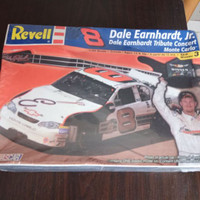 Revell - #8 Dale Earnhardt, Jr. Tribute Concert Monte Carlo