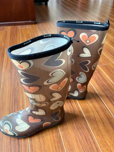 Kamik rain boots, View more