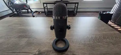Yeti Blue Mic. Good Condition, View more