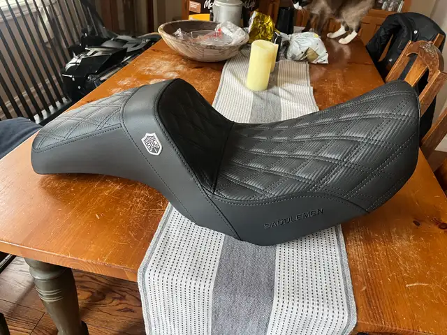 Dyan Saddlenman Seat Brand New Never used in Street, Cruisers & Choppers in Kawartha Lakes - Image 5