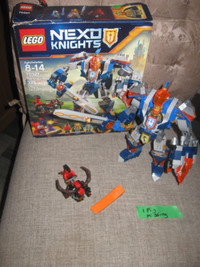 Rare~LEGO NEXO KNIGHTS The King's Mech 70327