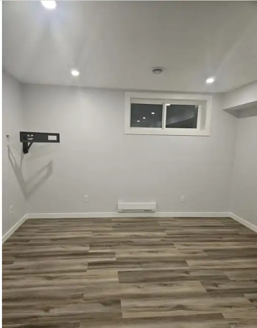 Spacious 1 bedroom suite for rent in Long Term Rentals in Saskatoon - Image 6