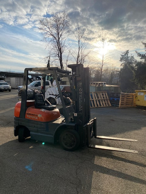 Toyota 5000lb Forklift in Other in North Shore - Image 2