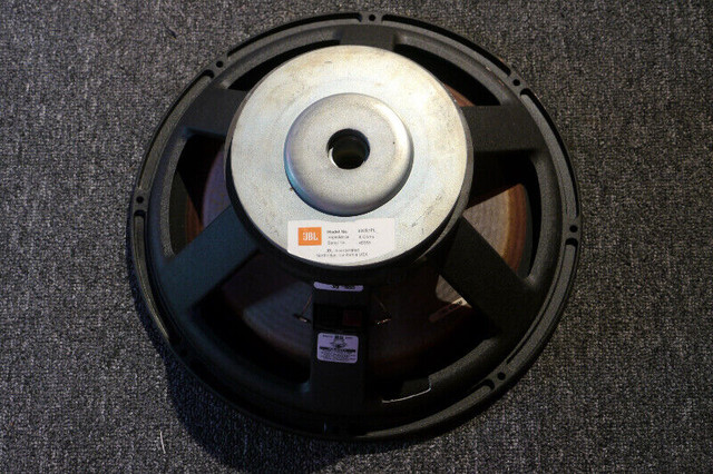 JBL 2035 Woofer dans Appareils électroniques  à Laval/Rive Nord - Image 3