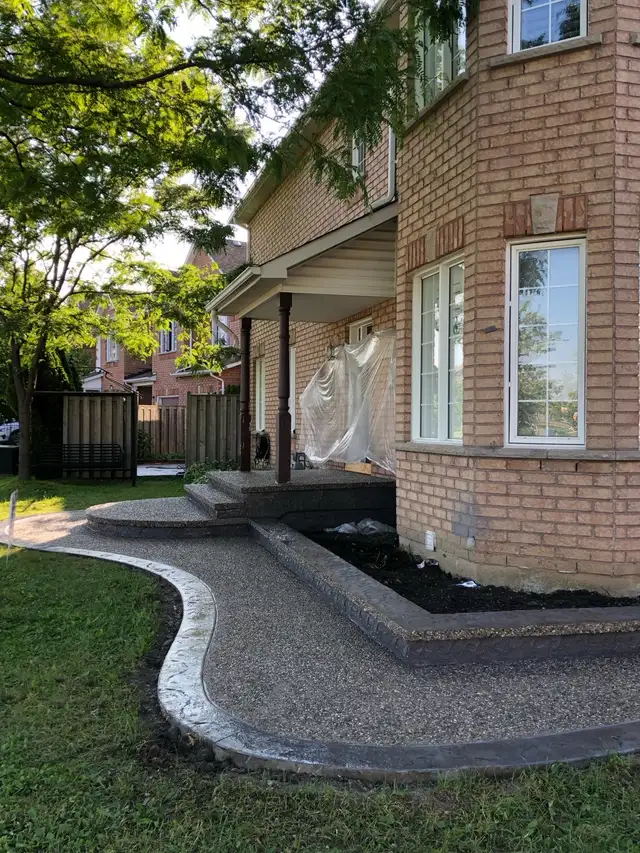 Stamped-exposed concrete 63581883101697120