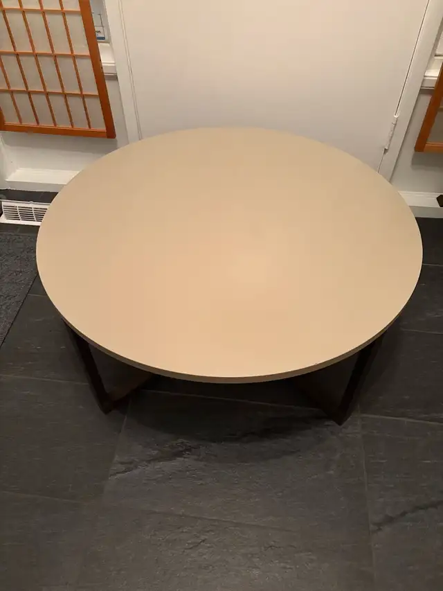 Ikea Rissna Coffee Table64840231752834120