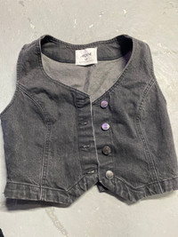 Woman’s size small vest