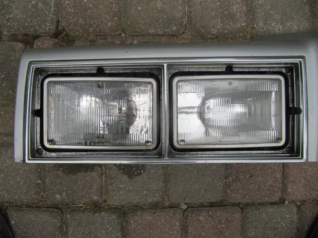Classic Pontiac Grand Prix Front End Fascia XCond Rare 1981-1988 in Arts & Collectibles in Mississauga / Peel Region - Image 10