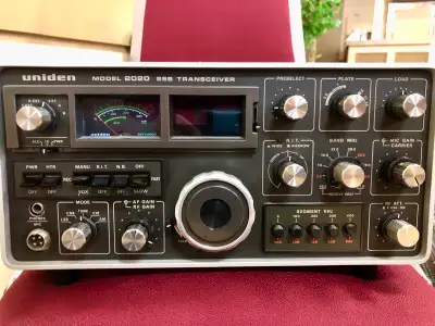 “PARTS RADIO” This is similar to the Yaesu FT101 and the Henry Model 2020 ssb transceiver, made in J...