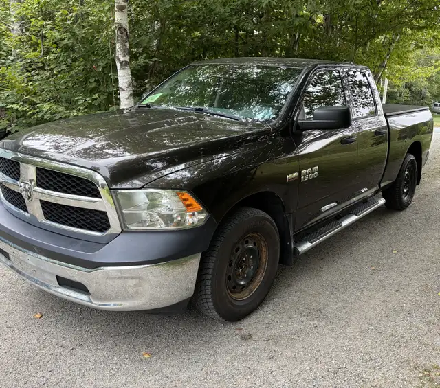 2013 Ram 1500 ST 5.7 Hemi in Cars & Trucks in Bedford - Image 10