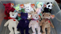 Ty BEANIE BABIES 9 BEARS- some vintage and rare collectable!