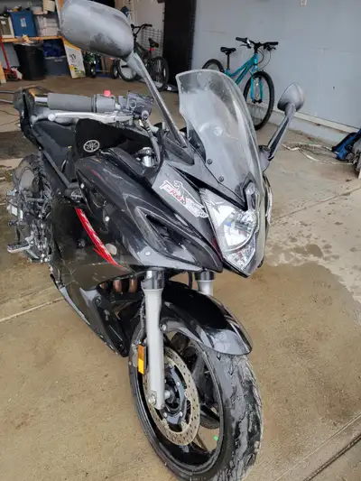 2009 Black Yamaha FZ6R 600cc Sport windshield Flush mount front signals Tail tidy Screaming Banshee...