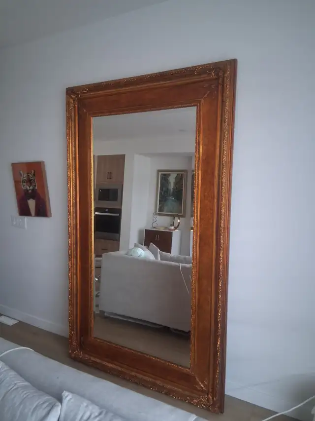 Vintage Mirror in Arts & Collectibles in Calgary - Image 3