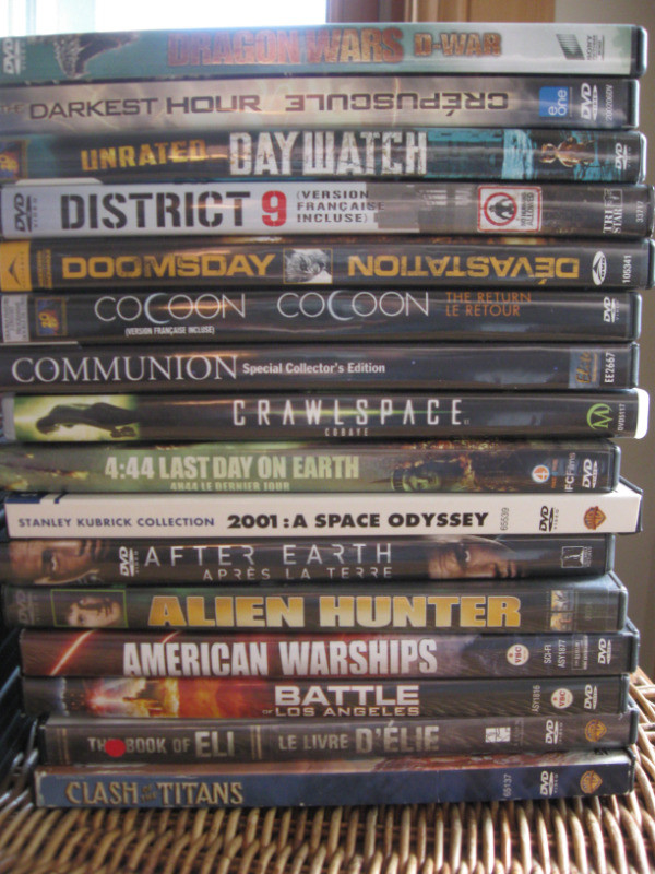 DVD Lot SCI-FI Fantasy SCIENCE FICTION  Matrix, Timberlake 5/10$ in CDs, DVDs & Blu-ray in City of Montréal - Image 3