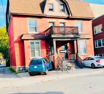 SPACIOUS 1 BED APARTMENT FOR RENT - PRIME LOCATION IN OTTAWA!