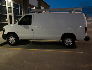 2010 Ford E 250