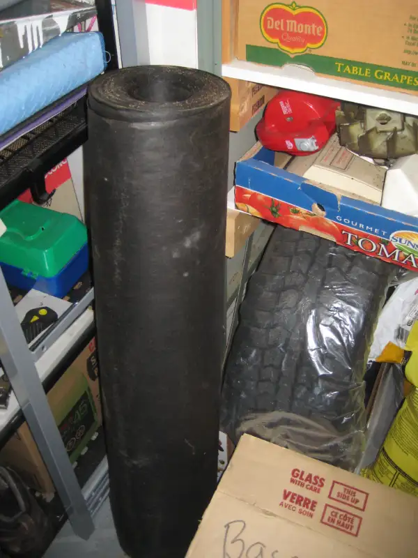 FS: garden hose reeler/storage, bike wheel with tire etc. in Outdoor Tools & Storage in Ottawa - Image 6