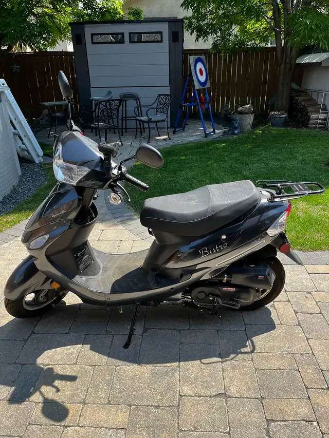 2023 Scootterre Bistro 50 in Scooters & Pocket Bikes in Winnipeg - Image 10