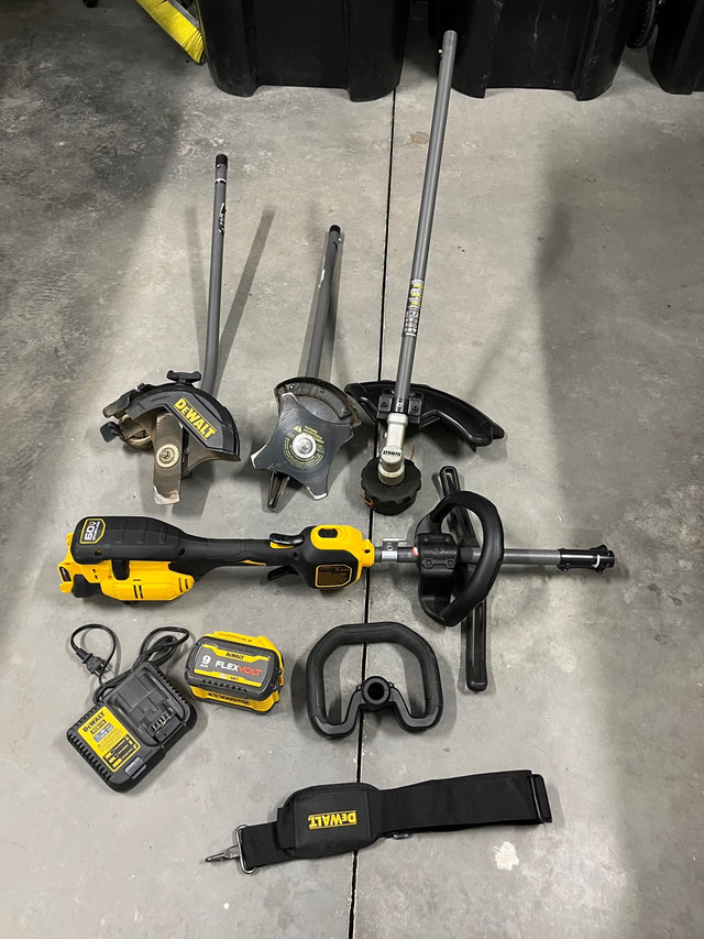 Dewalt 60v Trimmer and Attachments in Power Tools in Barrie