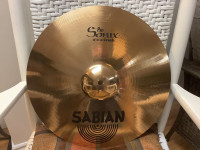 “BRAND NEW “  AUTOGRAPHED COLLECTABLE SABIAN CYMBAL. 