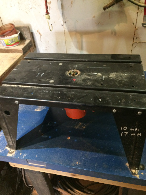 Router and table in Power Tools in Nelson
