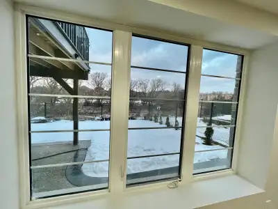 WALKOUT basement apartment with 1 bedroom and 1 bathroom available for rent - Legally approved - Int...
