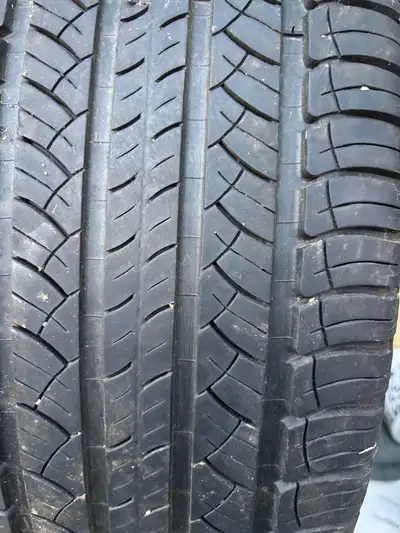 Michilin tires. All 4 tires for $250. Almost like new. Rim size 18. P275/65R 18