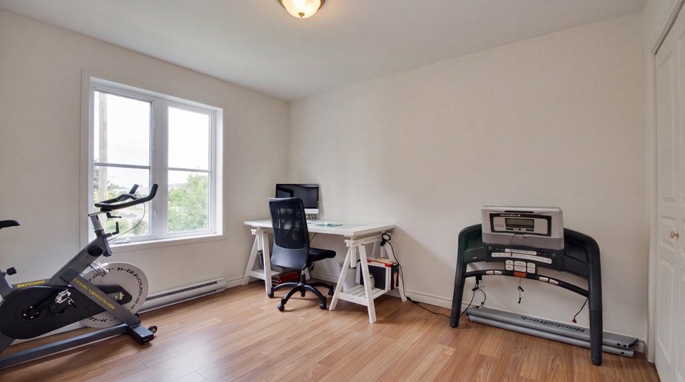 Brossard Renovated Condo 4 1/2 with balcony 5