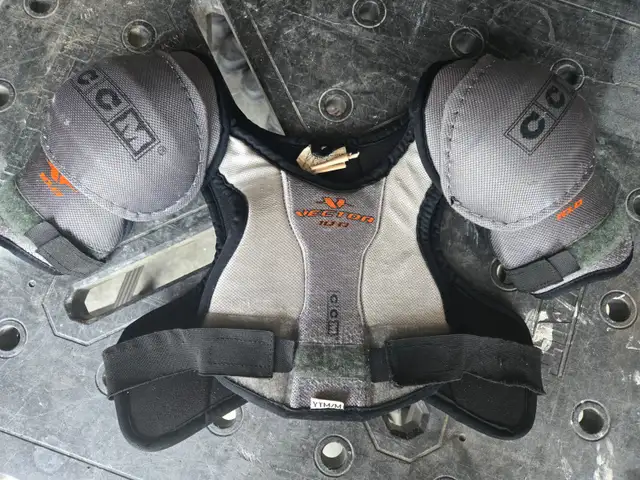 Youth Hockey Equipment-80.00 For All in Hockey in Winnipeg - Image 2