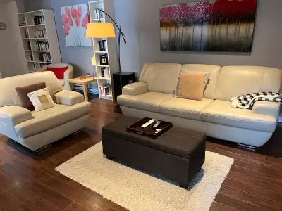 Set de salon en cuir , View more