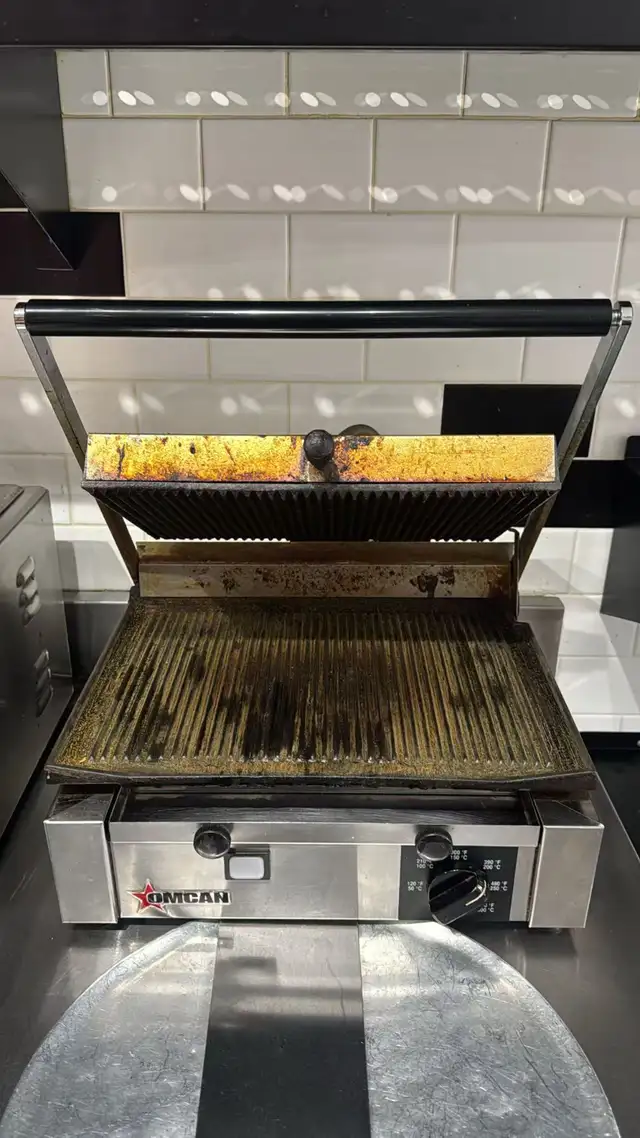 RESTAURANT EQUIPMENT ONLINE AUCTION DEC 8TH@4PM@LIQUIDATORZ.COM in Industrial Kitchen Supplies in City of Toronto - Image 20