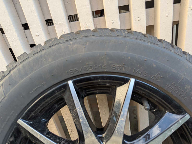 185/65/R14 Uniroyal Winter Tires w/rims for sale!!  in Tires & Rims in Oakville / Halton Region - Image 2