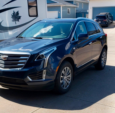 2019 Cadillac XT5 (low miles and warranty)