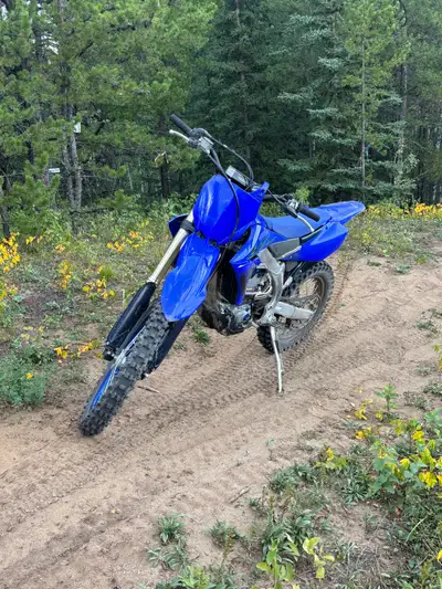 2024 Yamaha yz250fx. Approx 20hrs. Everything works as it should. Washed and stored inside after eve...