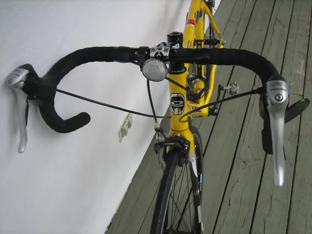 Vélo de route homme Opus Scherzo L (50 cm) in Road in Québec City - Image 6