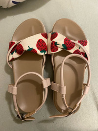 Size 5.5-6 Brand New Sandals 