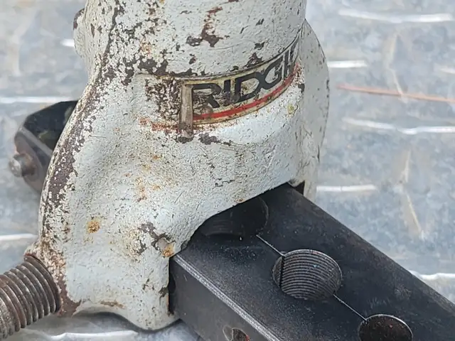 Ridgid Plumber Automotive Mechanic Flairing Tool in Hand Tools in Windsor Region - Image 7