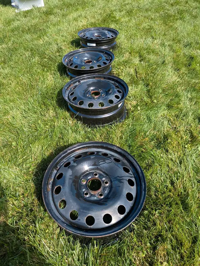 Jantes  17 pouces in Tires & Rims in City of Montréal - Image 4