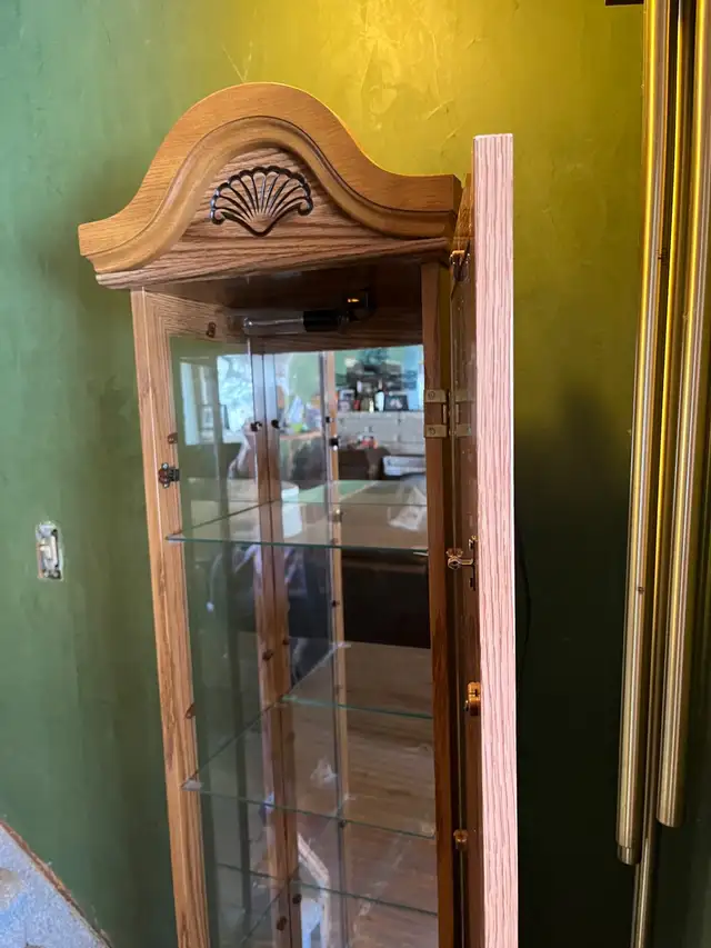 Cario Cabinet in Hutches & Display Cabinets in Muskoka - Image 4