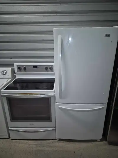 Ensemble LG Réfrigérateur et Cuisinière, View more